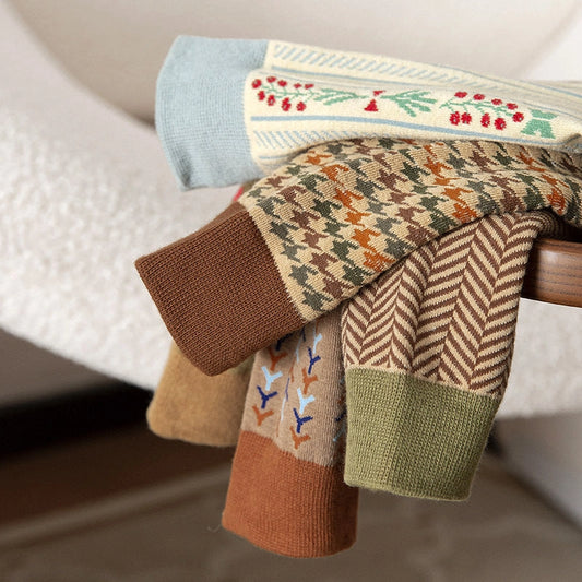 Women's Retro Cotton Socks Floral and Brown 